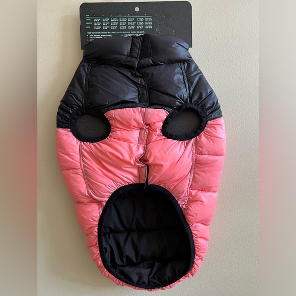 Fuzz Yard Jacket with Collar. Medium Weight and Beautiful Coral Color. - Picture 6 of 6